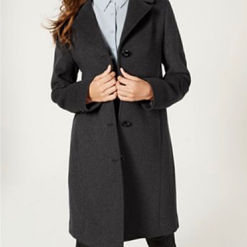 Jones New York Classic Charcoal Gray
Wool Blend Long Coat Women’s Size 12 EUC
